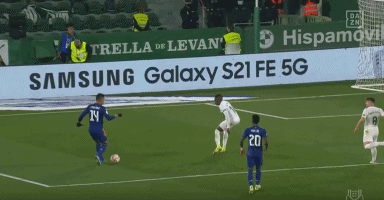 扑克高手如何保持稳定（顶尖牌手如何保持稳定发挥）